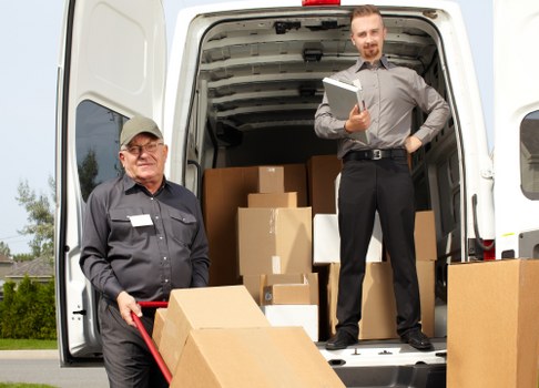 Man and van removals service for Greenwich homes and flats