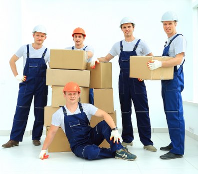 Student removals Greenwich service helping with furniture transport