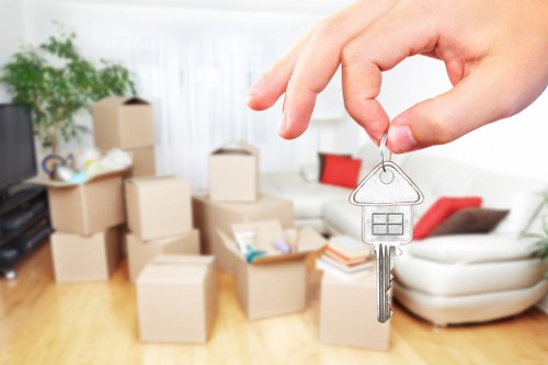 Free quote policy for a Greenwich man with van service