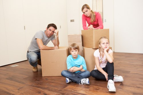 Cubic-yard pricing example for a small Greenwich flat move