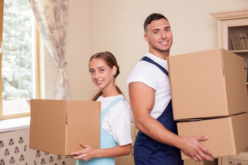 Household moving service for flats and family homes in Greenwich