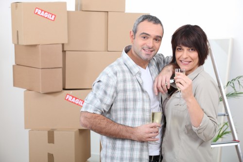 Local moving van serving homes and flats in Greenwich